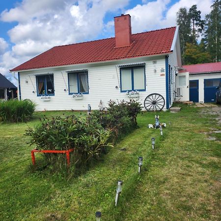 Stuga Ani Svarta  Exterior photo